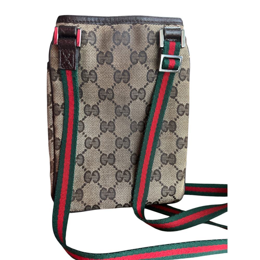 Authentic Vintage Gucci Sherry Crossbody Shoulder bag. Good condition. GG logo. - Picture 4 of 6